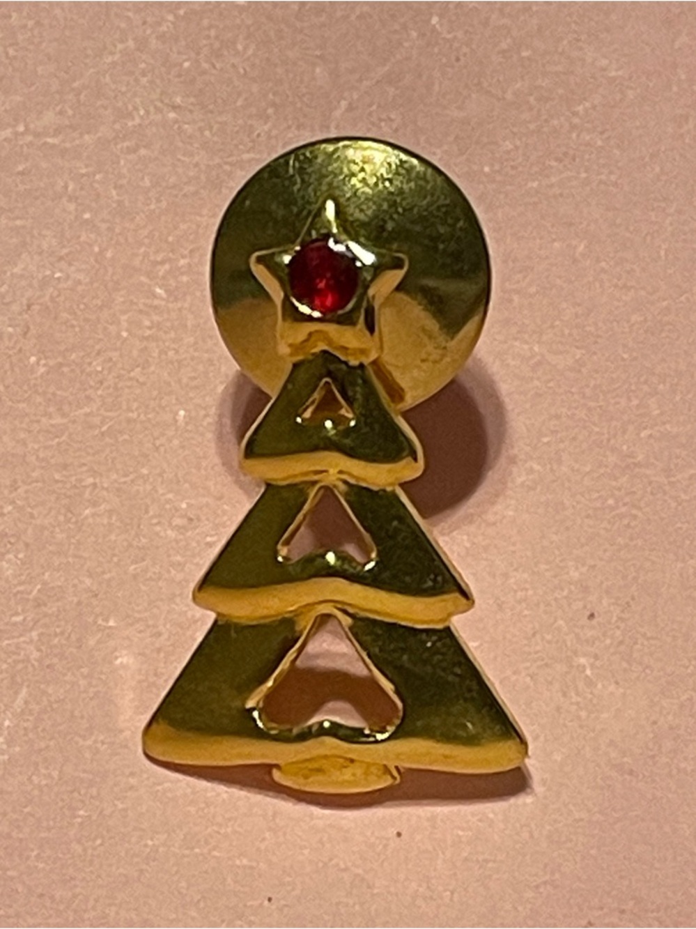 Vintage Christmas Tree Lapel Pin #9899